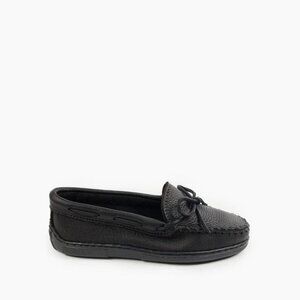 Minnetonka Classic Moccasin in Black Moosehide